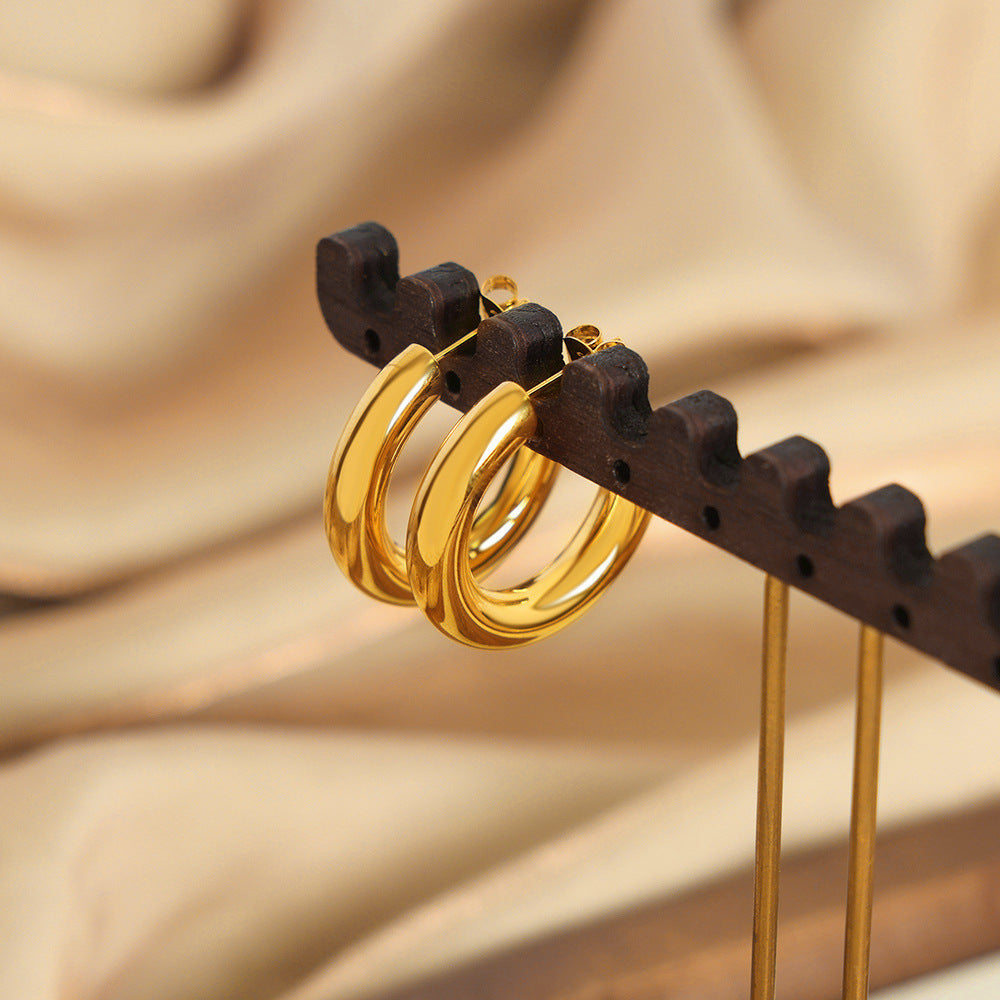 Simple Fashion Personality Golden Hoop Earrings