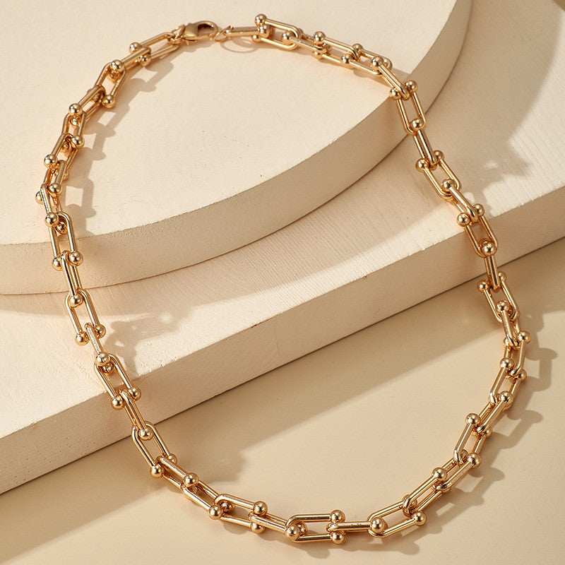 Luxurious Gold Square Link Chain Necklace