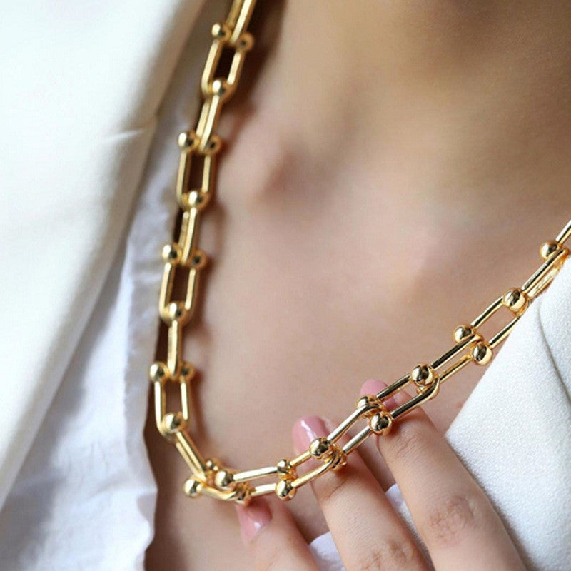 Luxurious Gold Square Link Chain Necklace