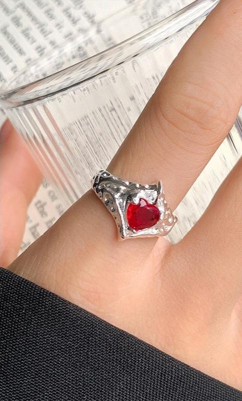 Love Frozen in Time Ring